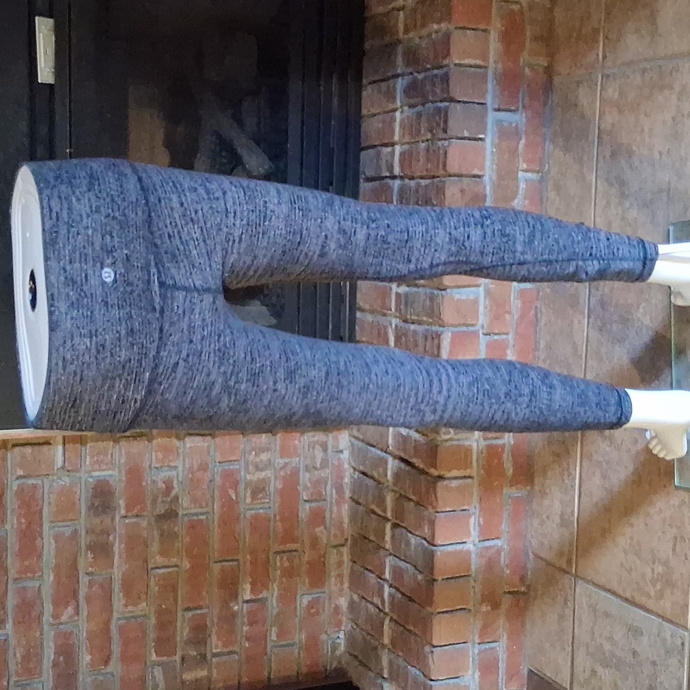 Lululemon Athletica Gray Leggings - Picture 2 of 5